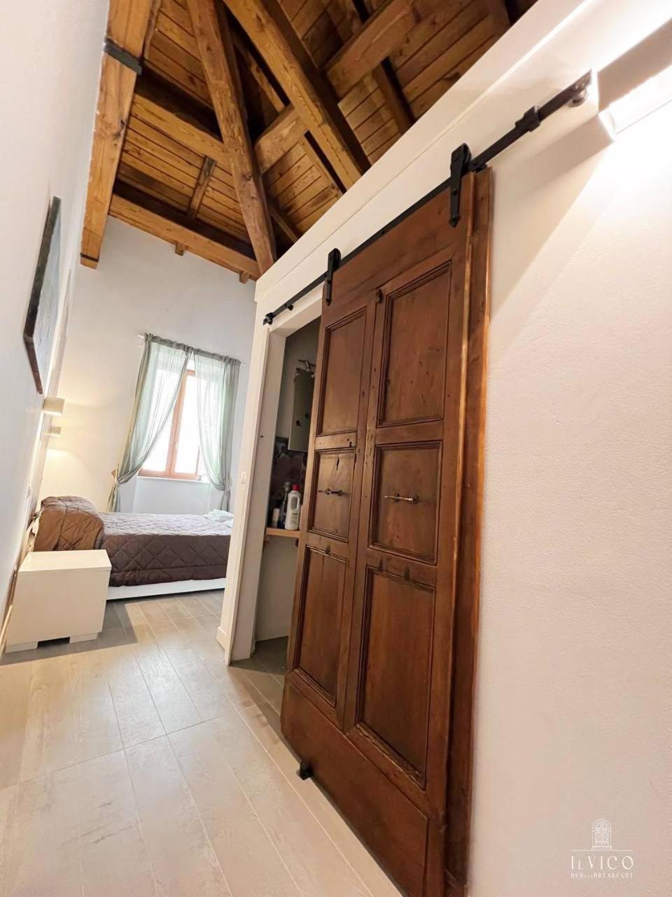 Il Vico Panzió LʼAquila Kültér fotó